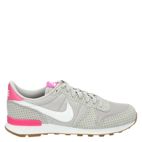 nike damesschoenen grijs|Dames Grijs Schoenen .